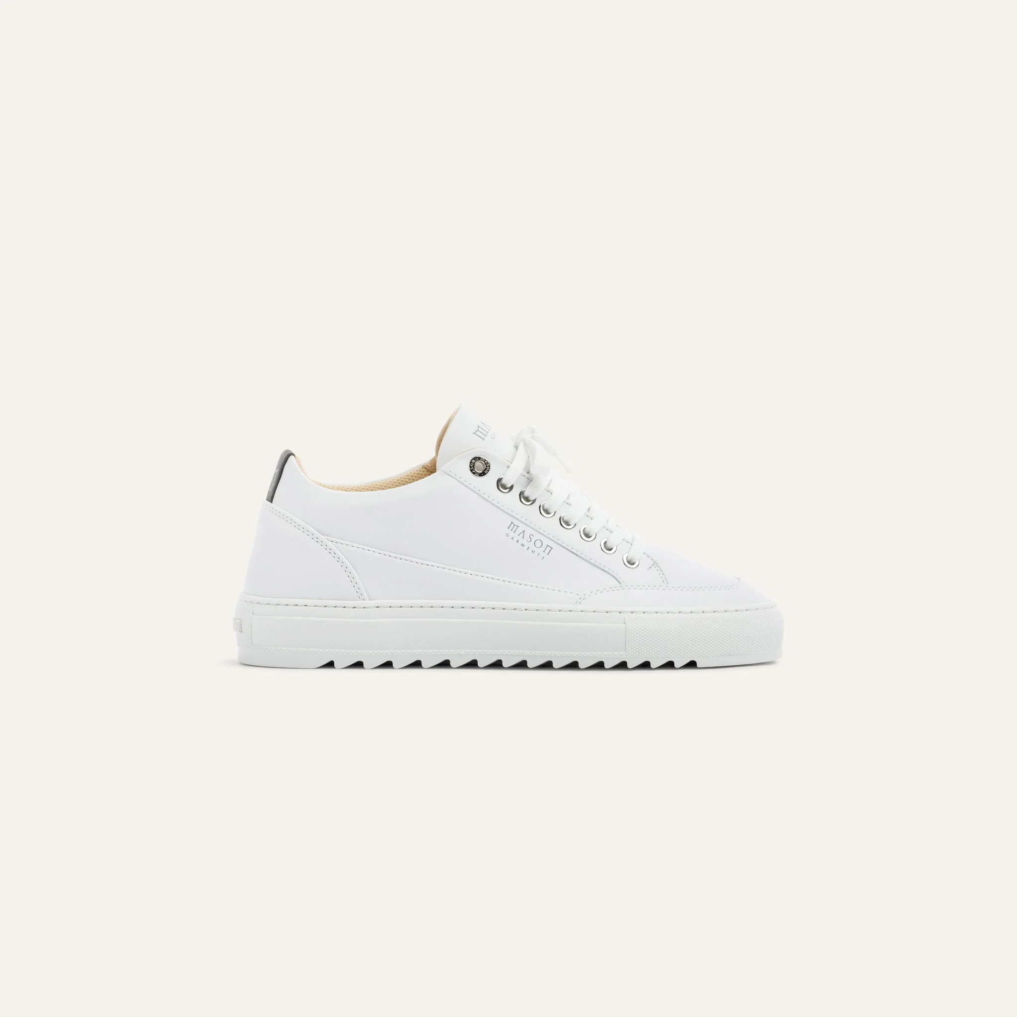 Tia Euforia White